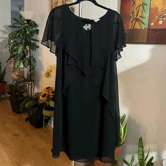 Emma Street beautiful black dress size 12 - Picture 4 of 15